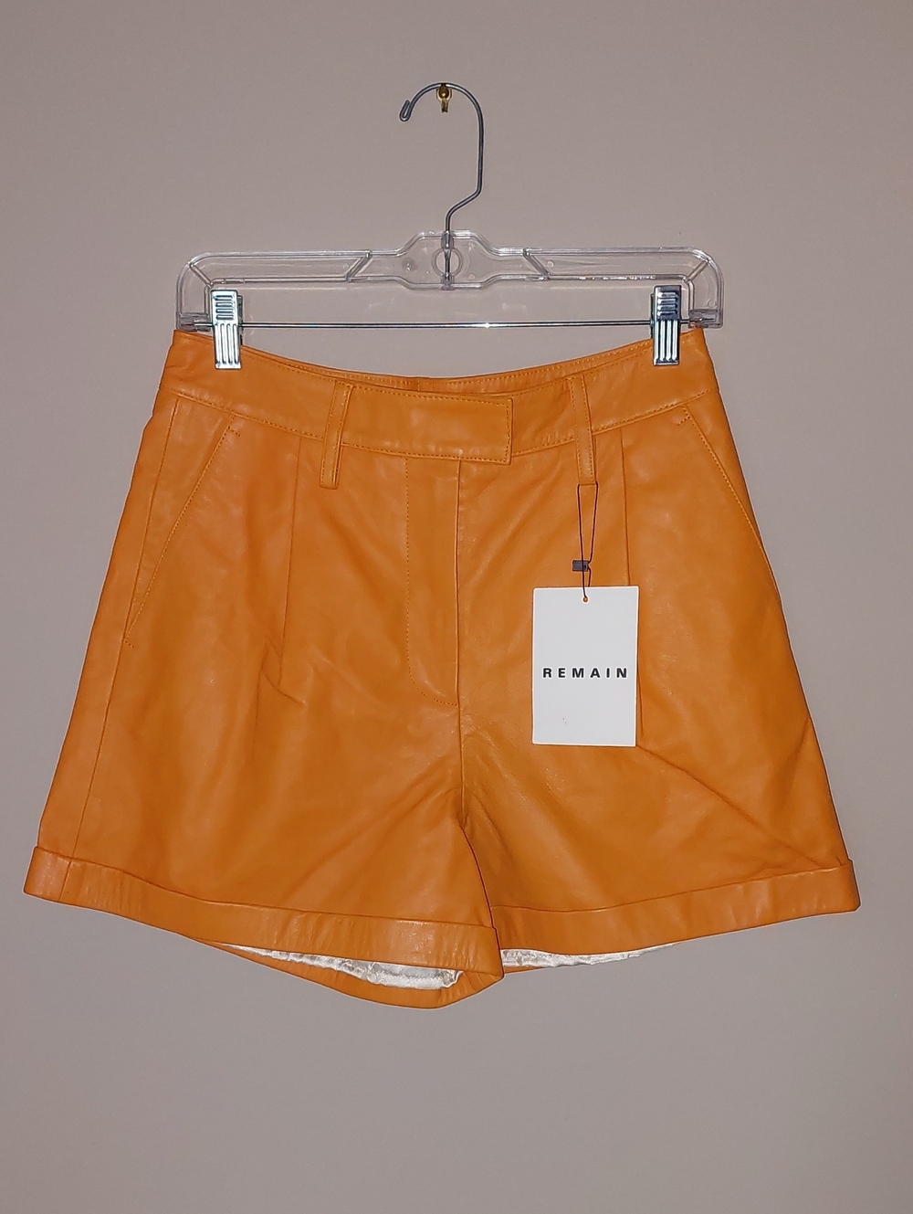 Remain Birger Christensen Paola Orange Leather High Waisted Shorts Sz 4 - Picture 3 of 13